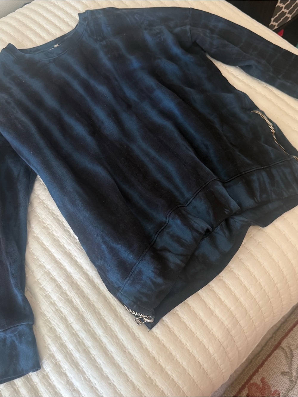 Sundry Evereve Women’s 2 M Blue Black Tie Dye Zip Crew Neck‎ Pullover Sweatshirt
